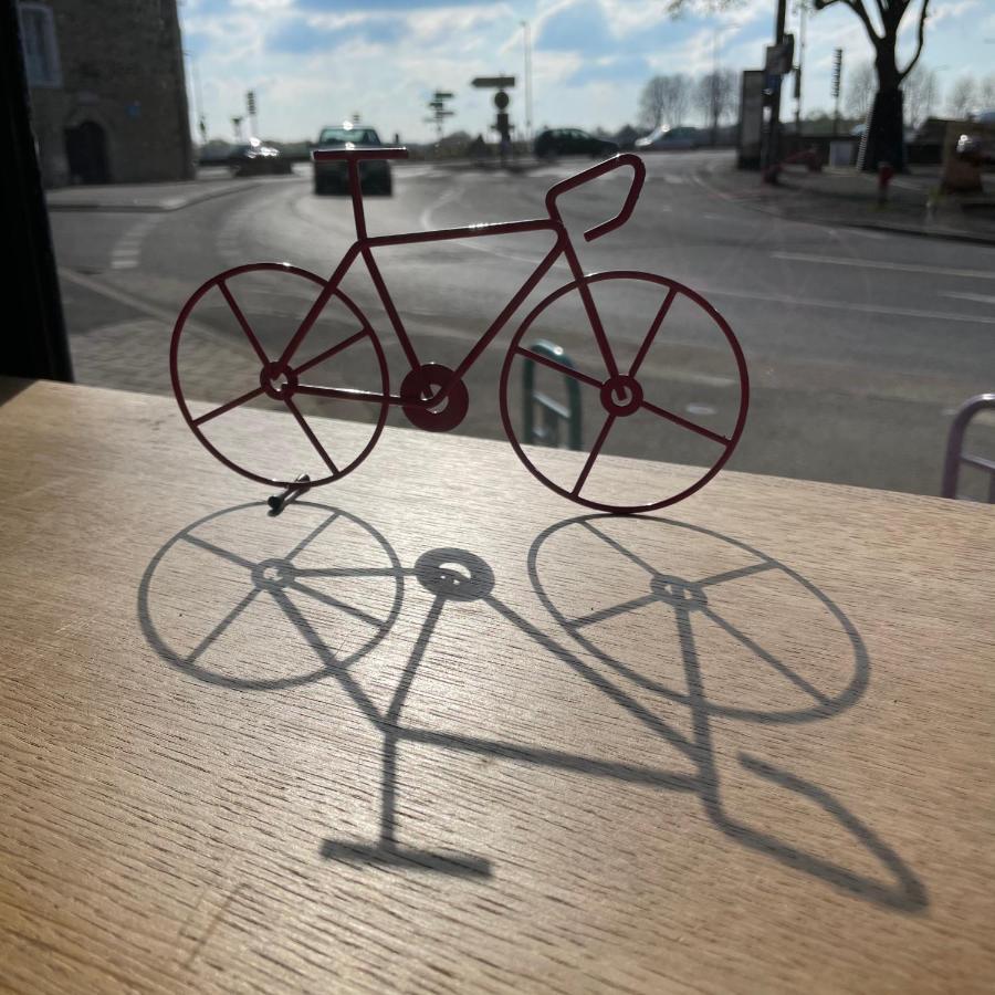 Cafe Velo Nevers Zewnętrze zdjęcie
